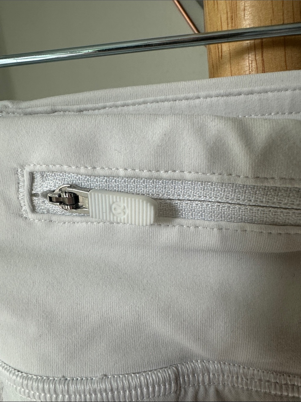 Lululemon Pace Rival Skirt White Classic Ruffles Tennis Running Yoga Size 12 - Picture 6 of 16